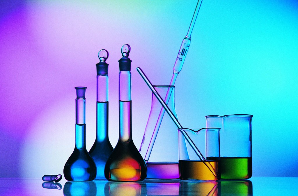 中药注射剂洗牌邻近，，，，，，谁能在再评价中争先机？？