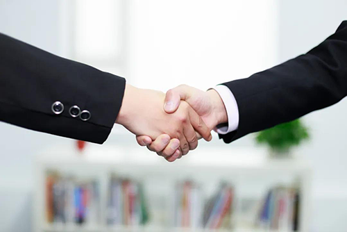 秉持着“专注立异，，，专心折务”的理念，，，玩彩网一直把每一个客户看成是公司的VIP