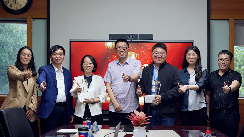 匠心研药，，，，答好客户知足卷 | 京新药业授予玩彩网DMPK团队、新药注册部“突出孝顺团队奖”殊荣 